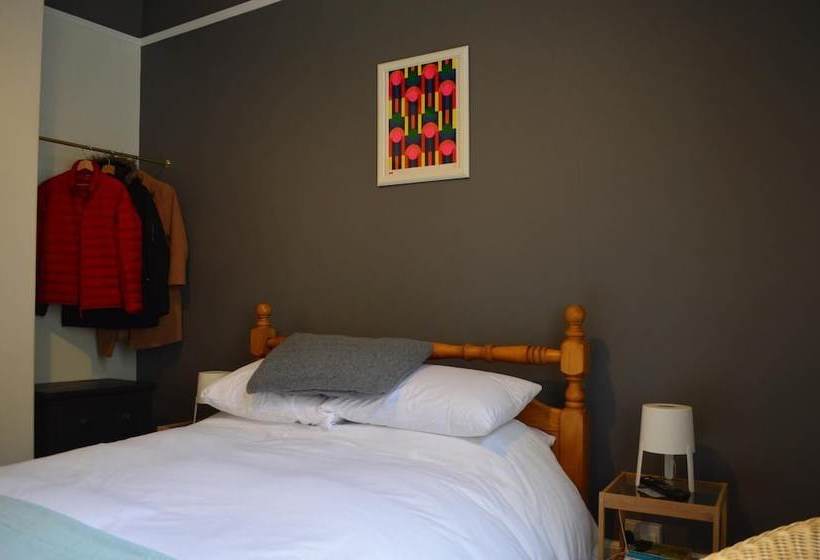 Briar Brae Bed & Breakfast