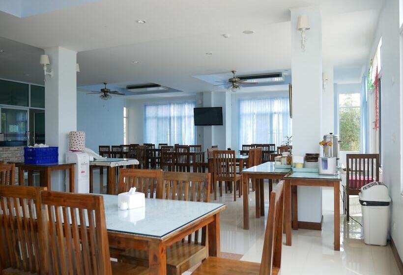 هتل Baandoungkamol