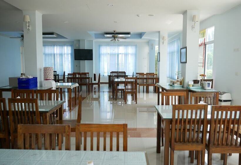 هتل Baandoungkamol