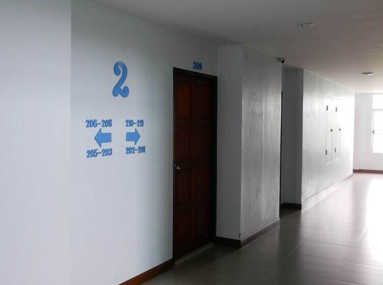 هتل Baandoungkamol