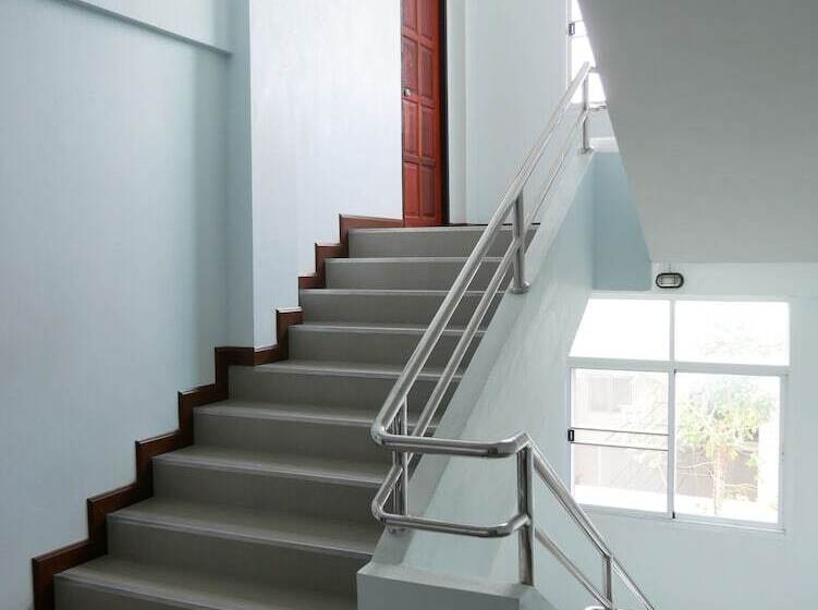 هتل Baandoungkamol