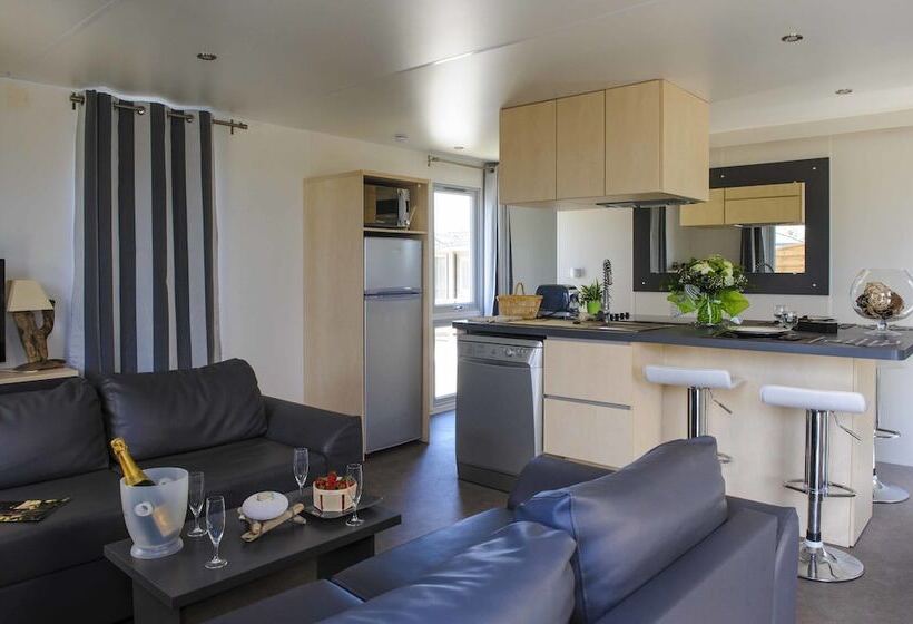 هتل Oh! Campings Le Clos Du Rhône