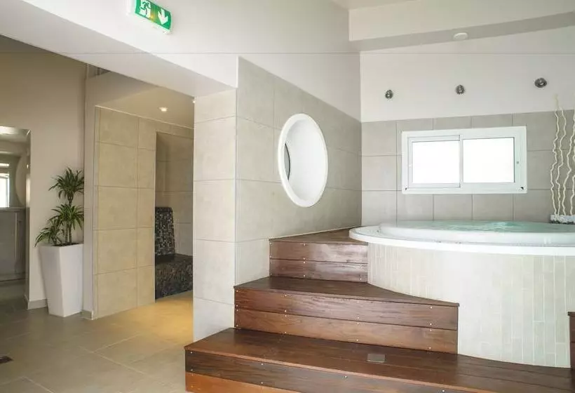 Hotelli Oh! Campings   Le Clos Du Rhône