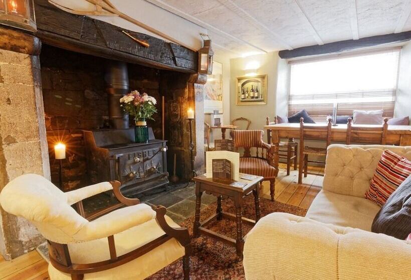 בית מלון כפרי Rams Head Inn