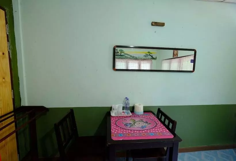 Hotelli Sangthong Resort