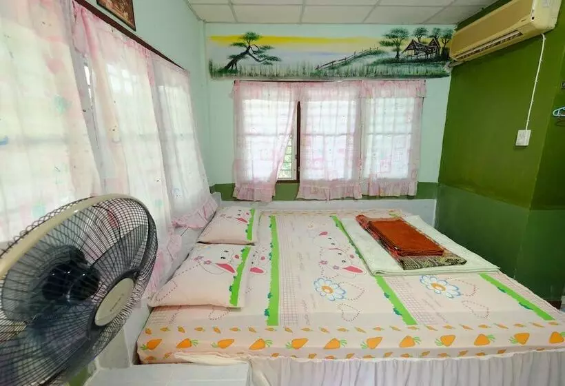 Hotelli Sangthong Resort