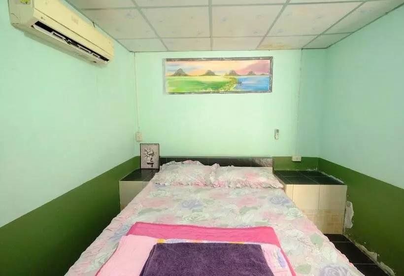 Hotelli Sangthong Resort