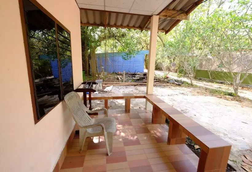 Hotelli Sangthong Resort