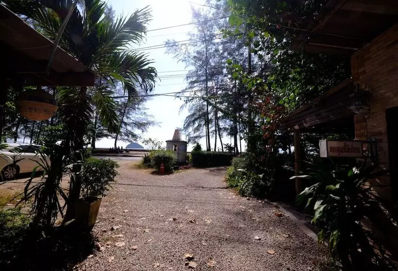 Hotelli Sangthong Resort