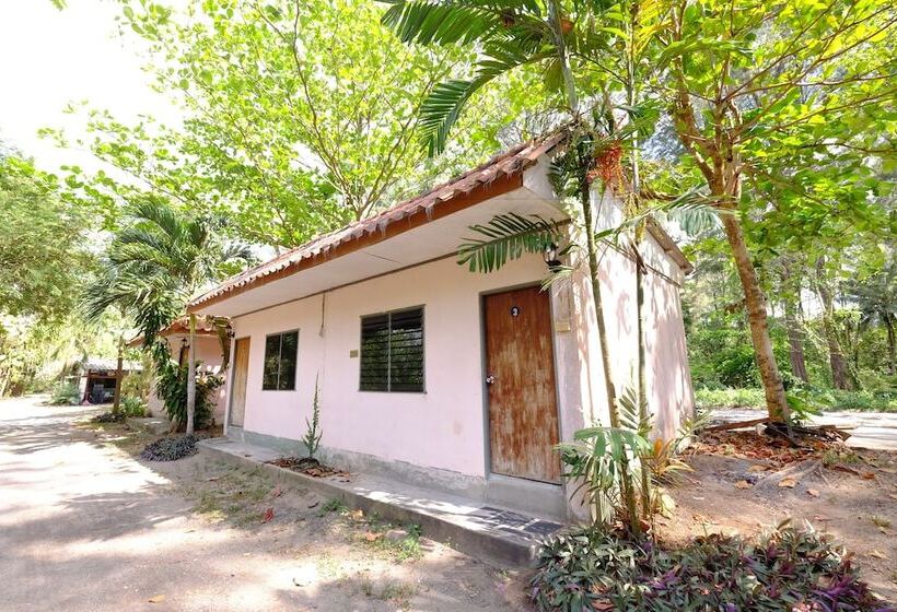 ホテル Sangthong Resort