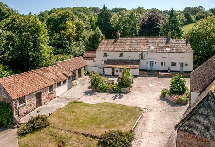 Pardlestone Farm B&b