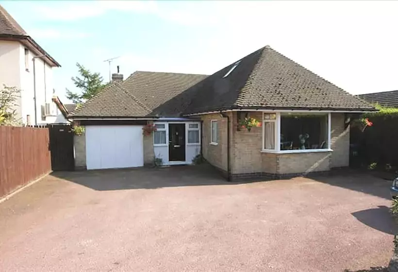 پانسیون Jaylets Budget Earl Shilton