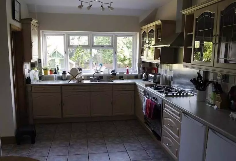 پانسیون Jaylets Budget Earl Shilton