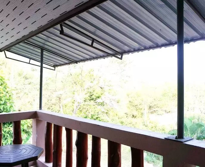 پانسیون Settee Homestay