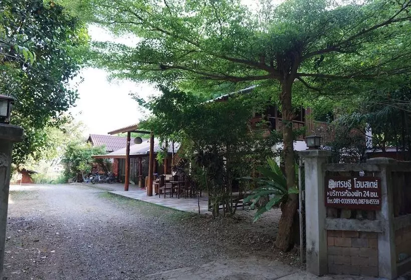 پانسیون Settee Homestay