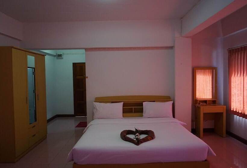 Premier Hotel Nakhonsithammarat