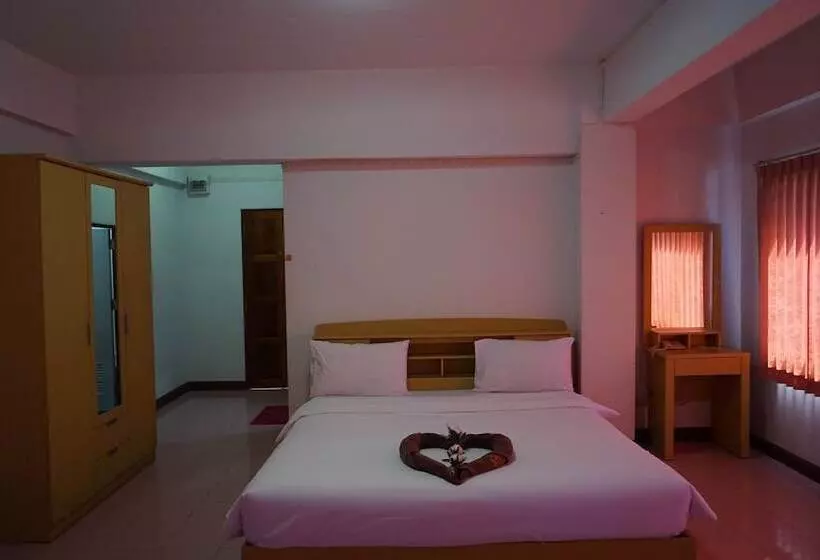 Premier Hotel Nakhonsithammarat