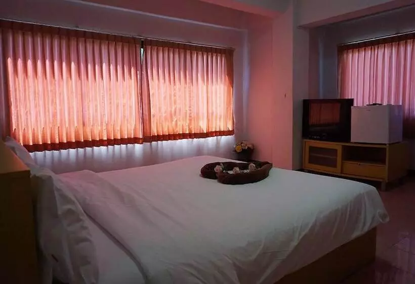 Premier Hotel Nakhonsithammarat