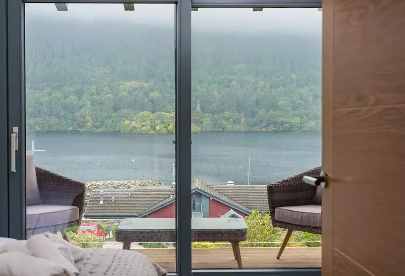 Taymouth Marina  1 Lawers View