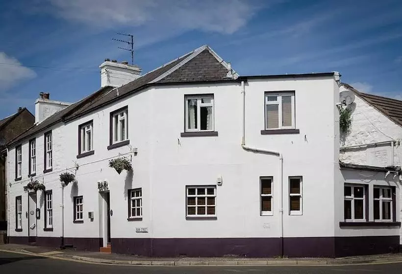 Thrums Hotel, Kirriemuir