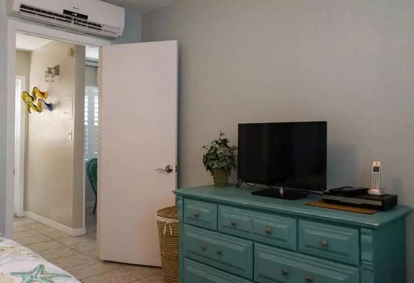 Am Beach Place Unit 3