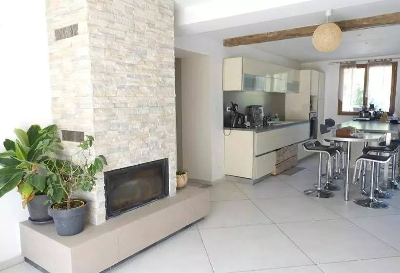 Aamiaismajoitus (B&B) La Ferme De Coron