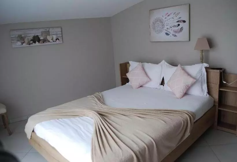 Aamiaismajoitus (B&B) La Ferme De Coron