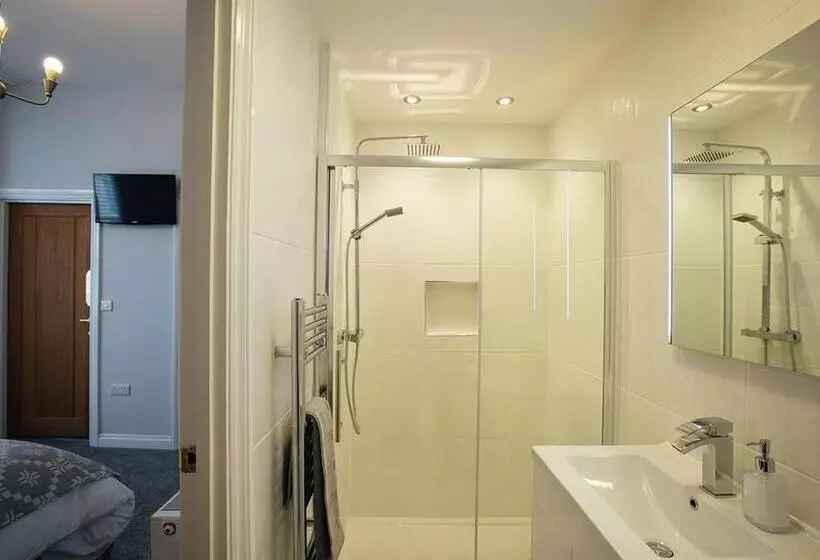 تختخواب و صبحانه The Townhouse