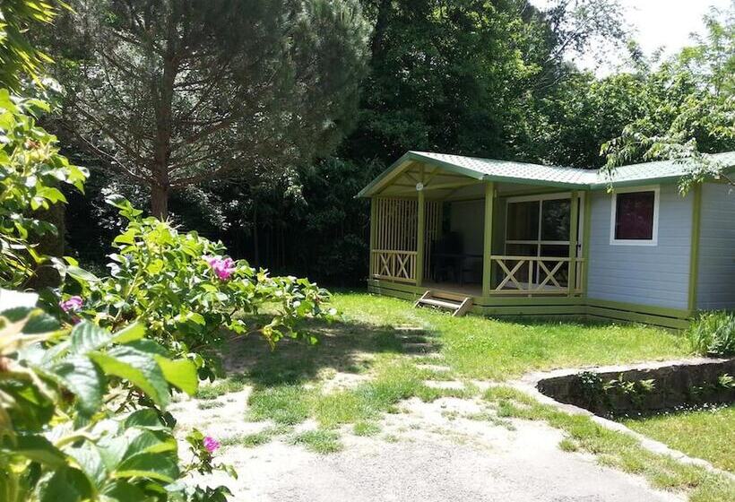 فندق Camping Des Sources