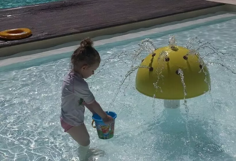 Hotelli Camping Des Sources