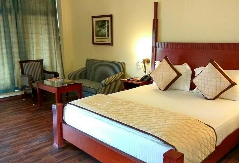 בית מלון כפרי Chanakya Bnr