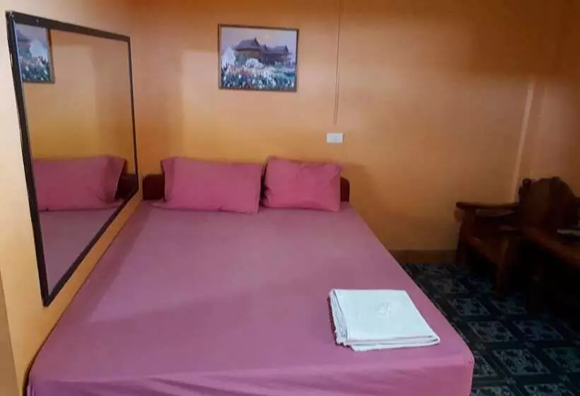 هتل Home Sweet Resort