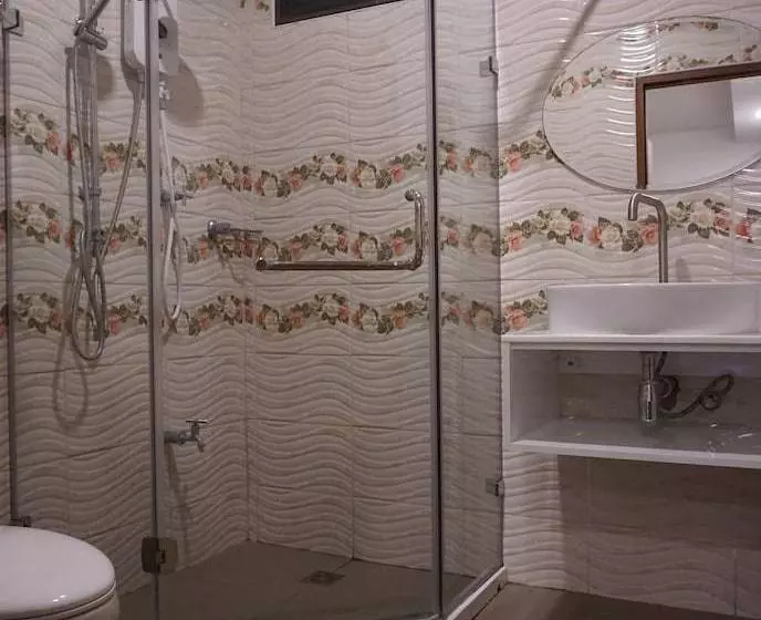 هتل Must Come Boutique