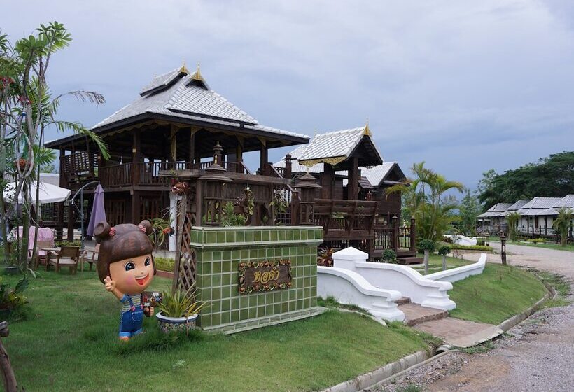 בית מלון כפרי Raipingwang Resort