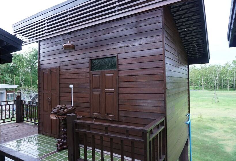 בית מלון כפרי Raipingwang Resort