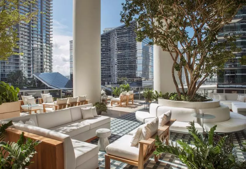هتل Sls Lux Brickell
