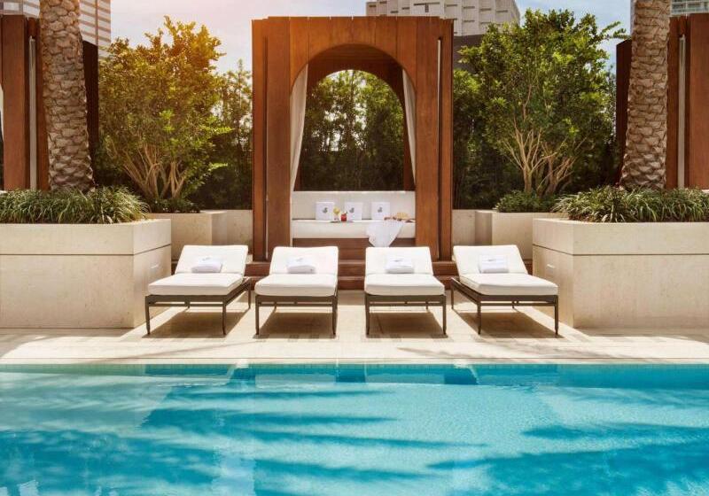 Отель Sls Lux Brickell