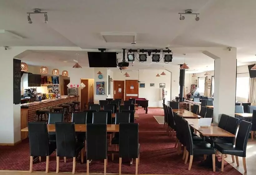 ホテル The Cliff Top Inn