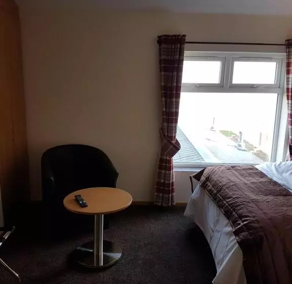 ホテル The Cliff Top Inn