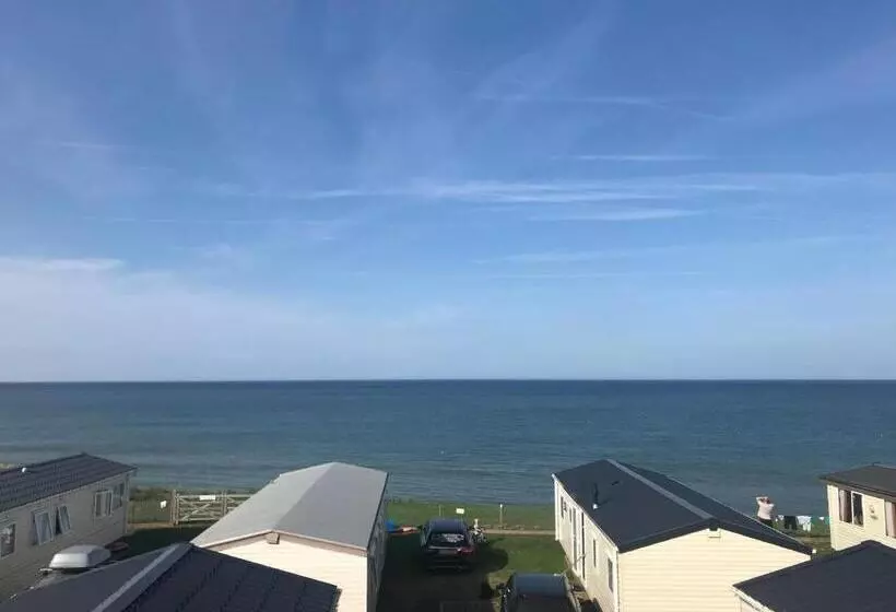ホテル The Cliff Top Inn