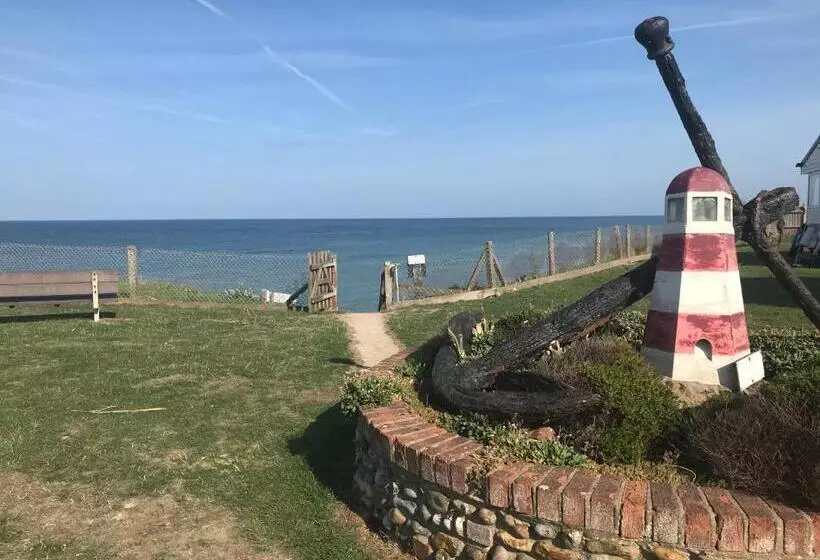 ホテル The Cliff Top Inn