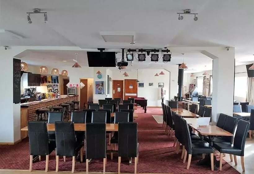 ホテル The Cliff Top Inn
