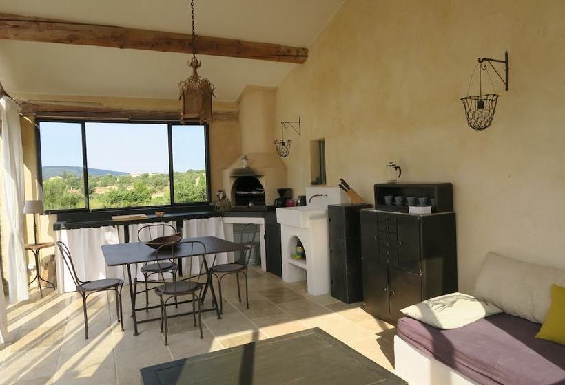 Le Clos D Estellan  Gites