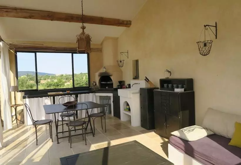 Le Clos D Estellan  Gites