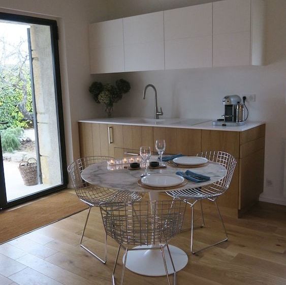 Le Clos D Estellan  Gites