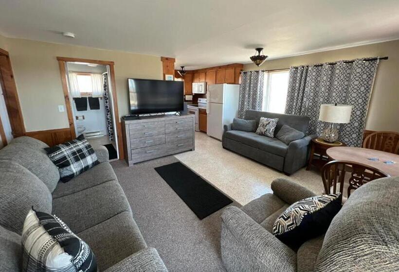 Moody S Motel And Cottages