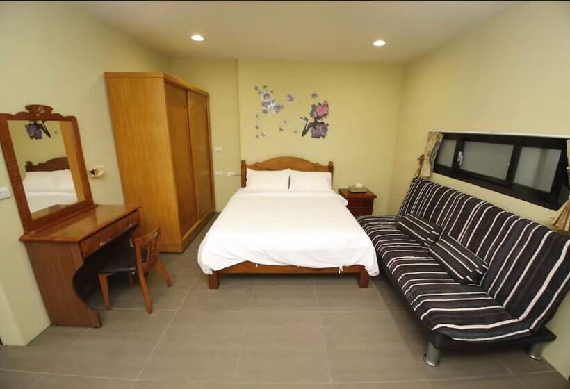 Parkinglot B&b Hostel