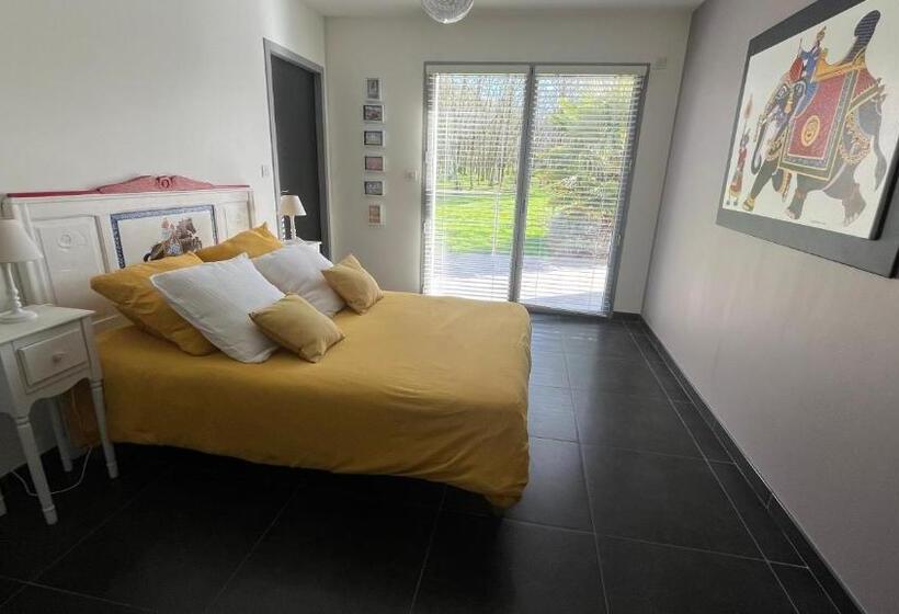 פנסיון Domaine Georges V