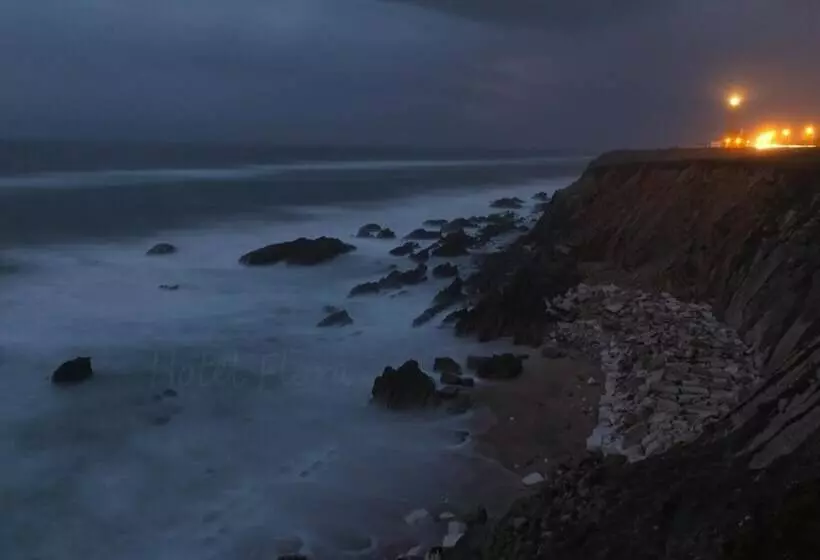 Отель Flora Monte Real