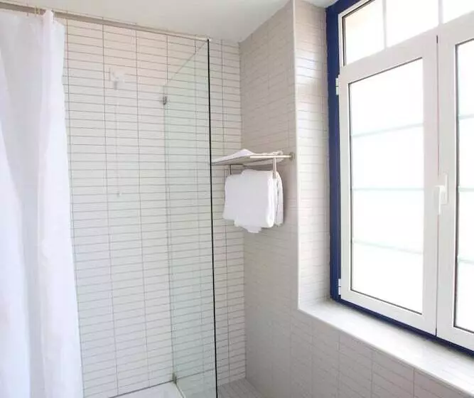 Отель Flora Monte Real